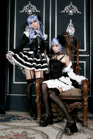 Illustration for article titled Welcome to a Korean Cosplay Inferno (Burn Baby, Burn)